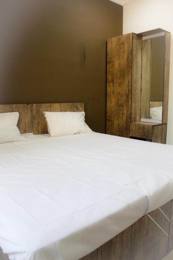 San Beach Residency Karaikal Extérieur photo