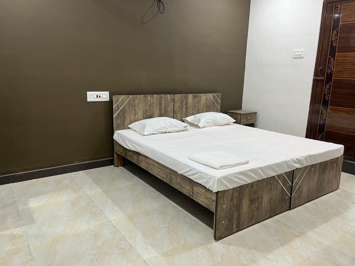 San Beach Residency Karaikal Extérieur photo