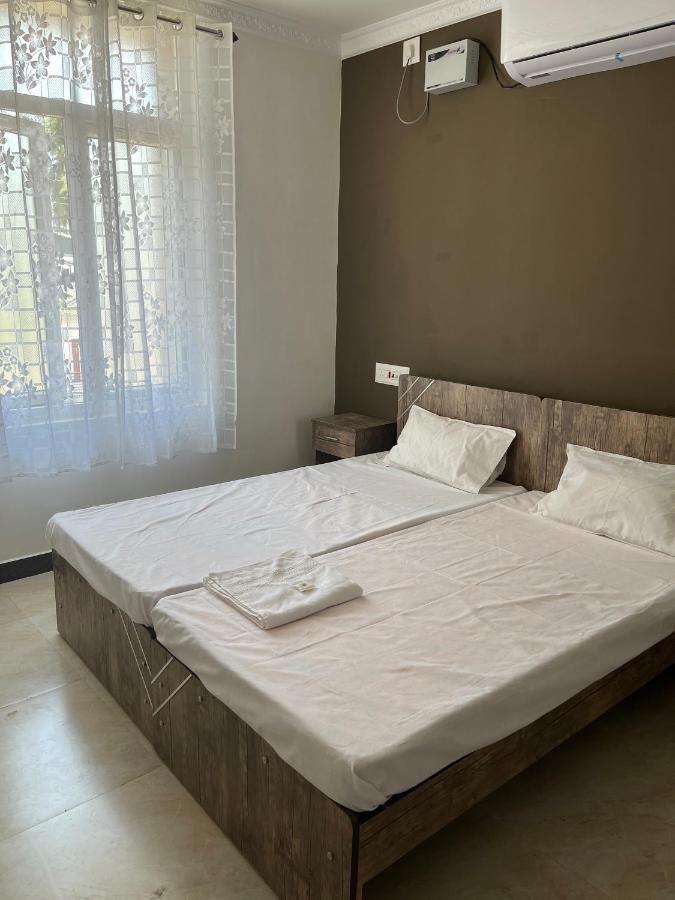 San Beach Residency Karaikal Extérieur photo