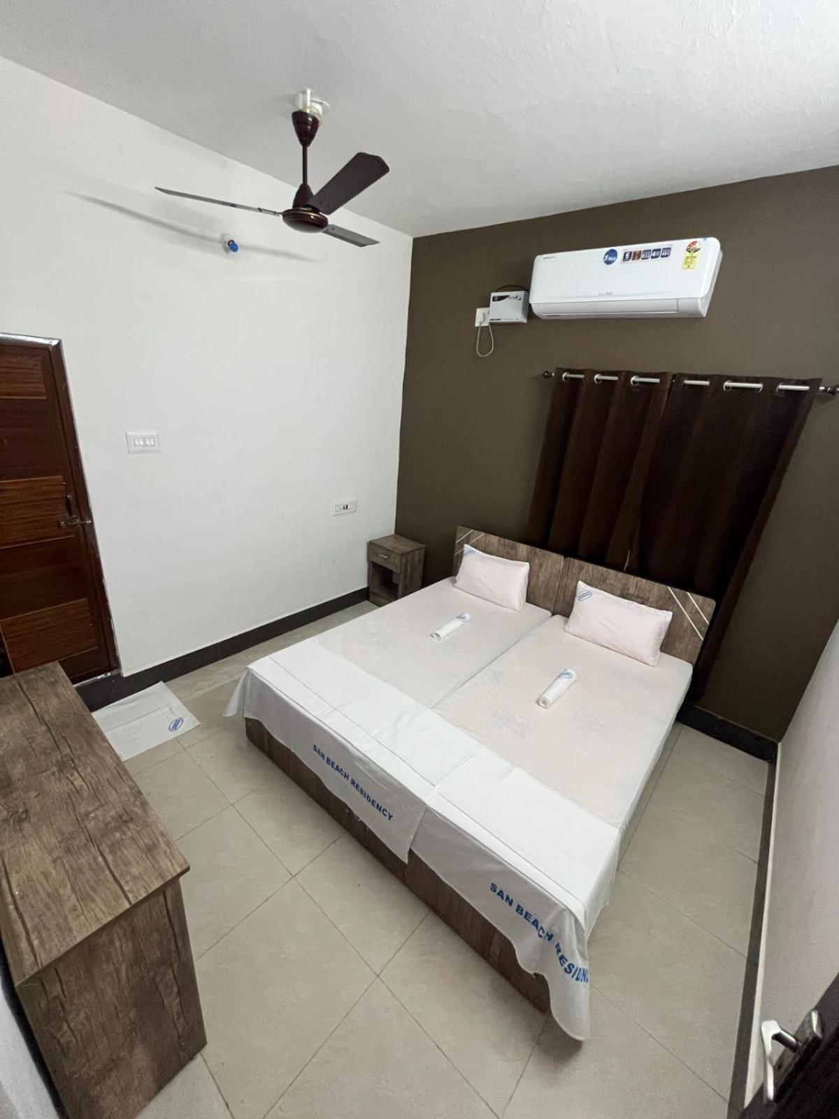 San Beach Residency Karaikal Extérieur photo